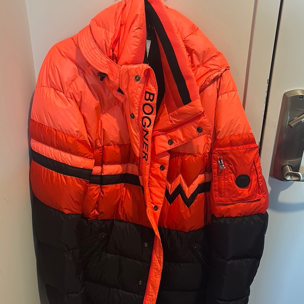 Bogner IAn D